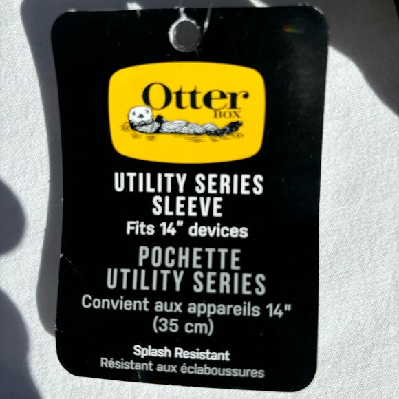 OtterBox Utility Series - Notebook sleeve - 14" - black - Picture 3 of 10